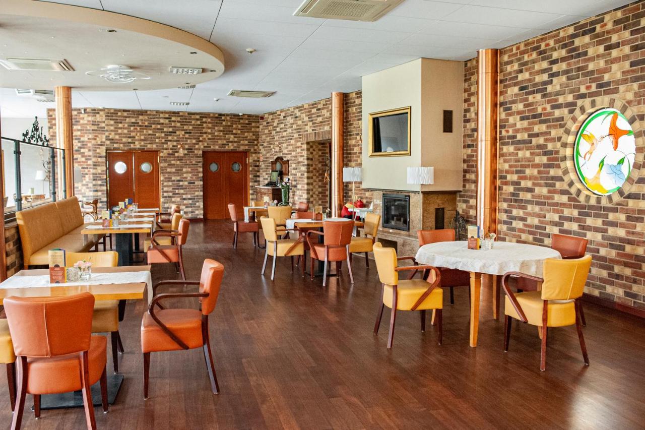 Hotel Spichlerz Lubawa Bagian luar foto
